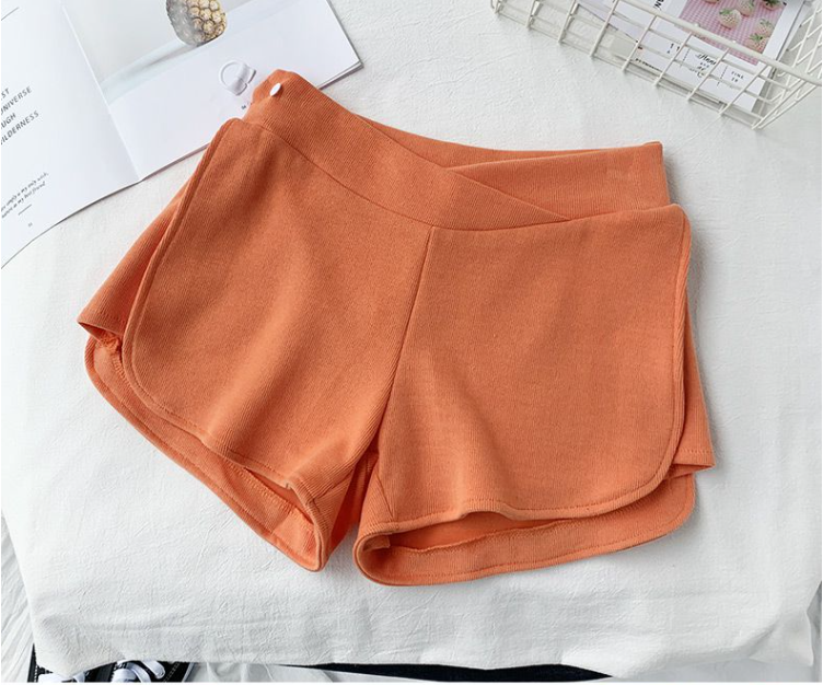 Summer maternity shorts